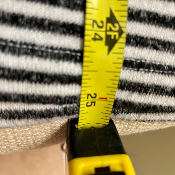 NEW Lucky XS Thin Sweater but Warm, Very Stretchy so fits like a Small - Picture 4 of 4